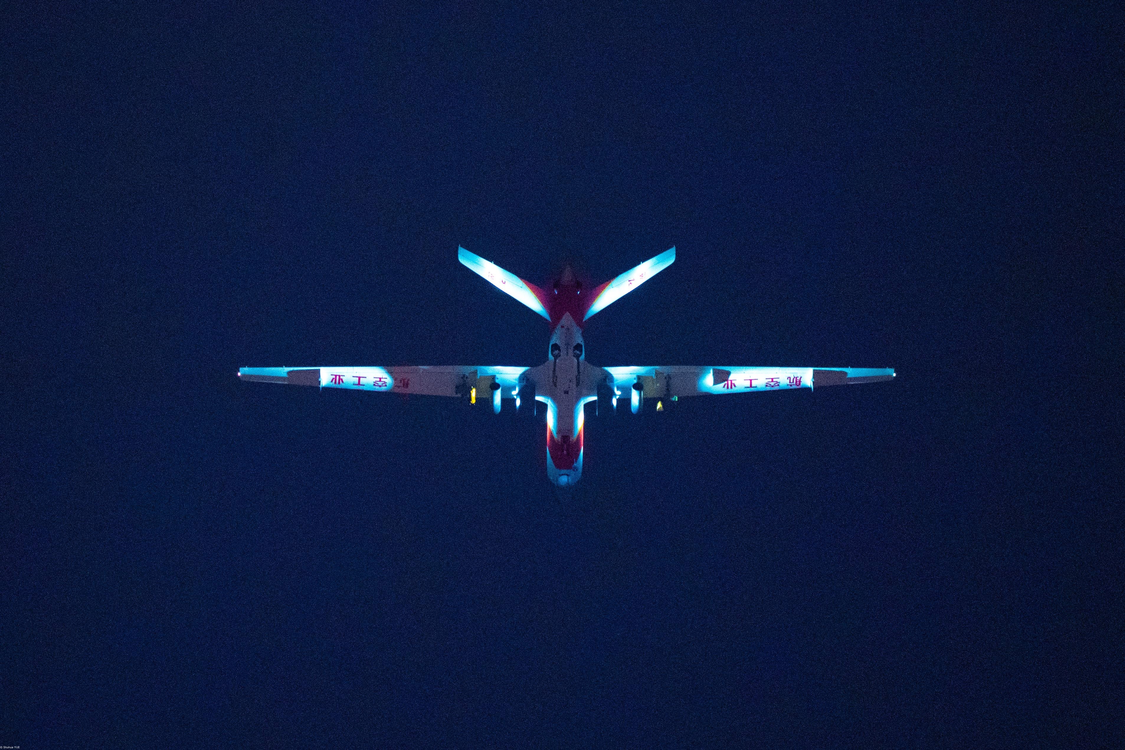 在央视春晚宜宾分会场，2架“翼龙”无人机在空中呼啸通场！后续的春晚，感觉可以派出