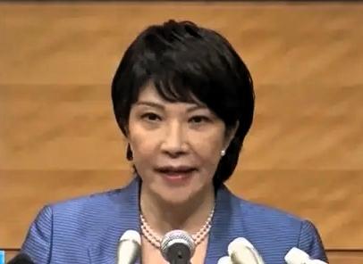投降纪念日上演割裂大戏，一边大肆扩军叫嚣，一边传出清醒警告
 
前言
2026年