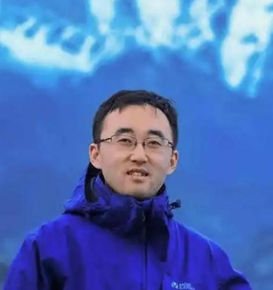 “中国就该被日本多占领几年！”“郑州暴雨是报应！”这两句丧尽天良的话，居然是毕业