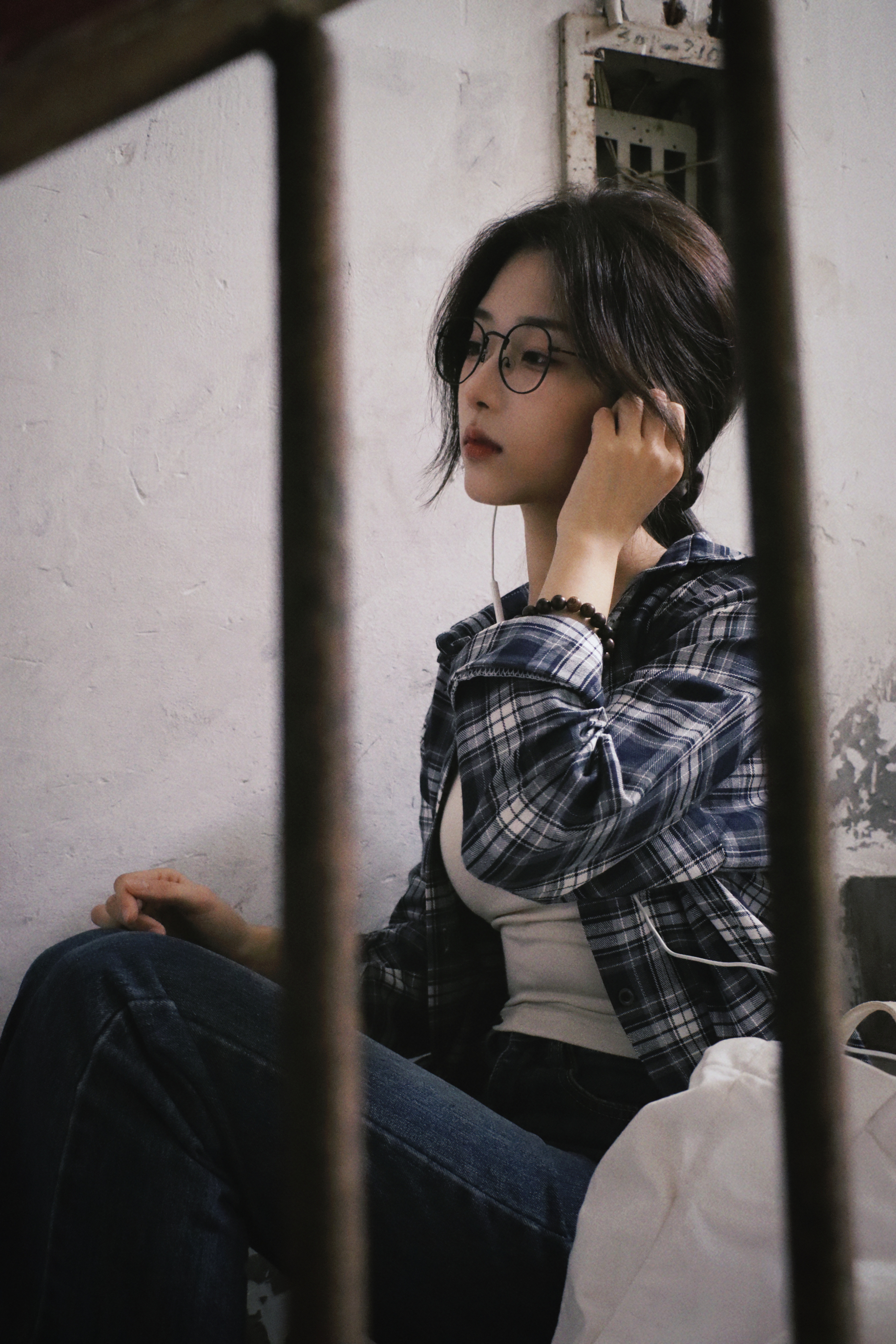 走不出 看不破。  ​​​