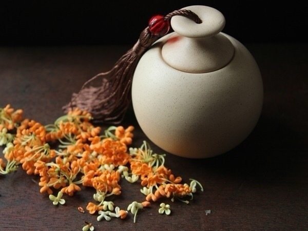 人上半生吃的苦头，主要源自于太不了解自己了；下半生吃的苦头，主要源自于以为自己就