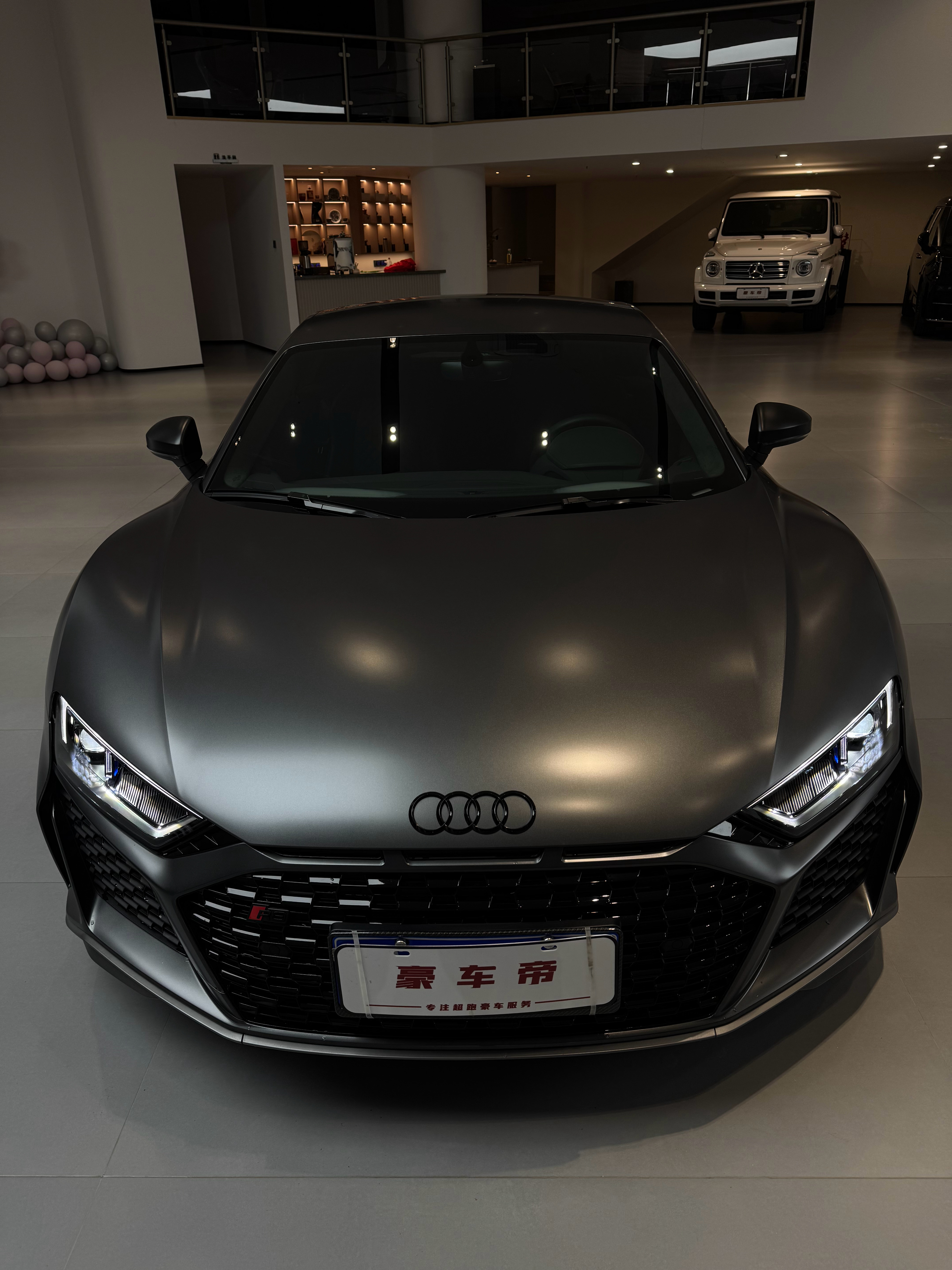 22奥迪R8 Performance 原厂磨砂灰 晚点小视频聊一聊这台车