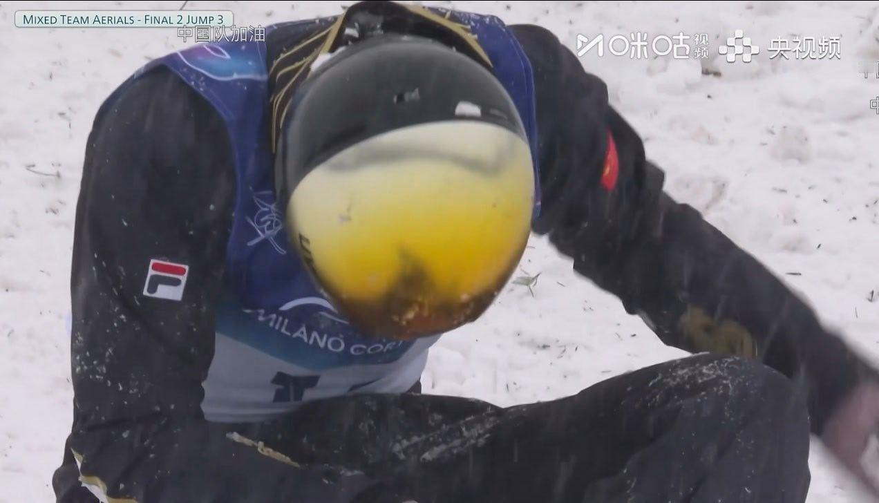 有点遗憾啊，李天马也尽力了。没关系，这个项目拿到2块金牌也行了，这种项目偶然性比