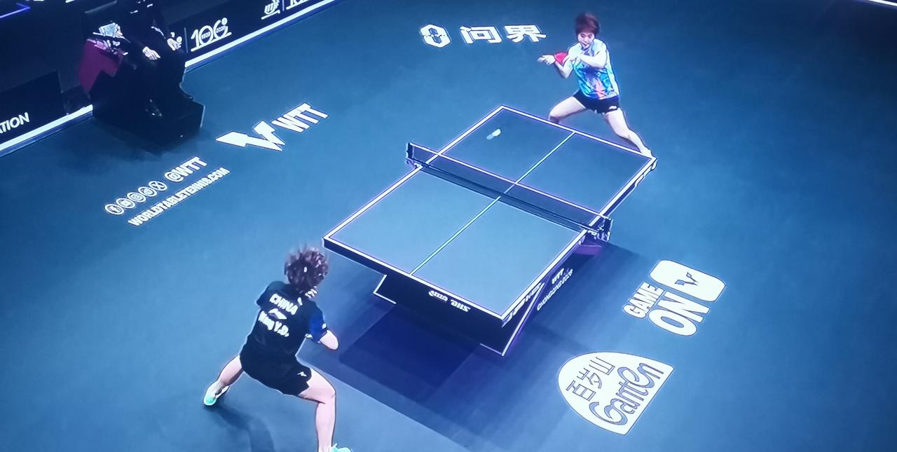 蒯曼击败队友王艺迪，顺利晋级决赛，即将对战日本队。希望她能延续良好状态，牢牢把握