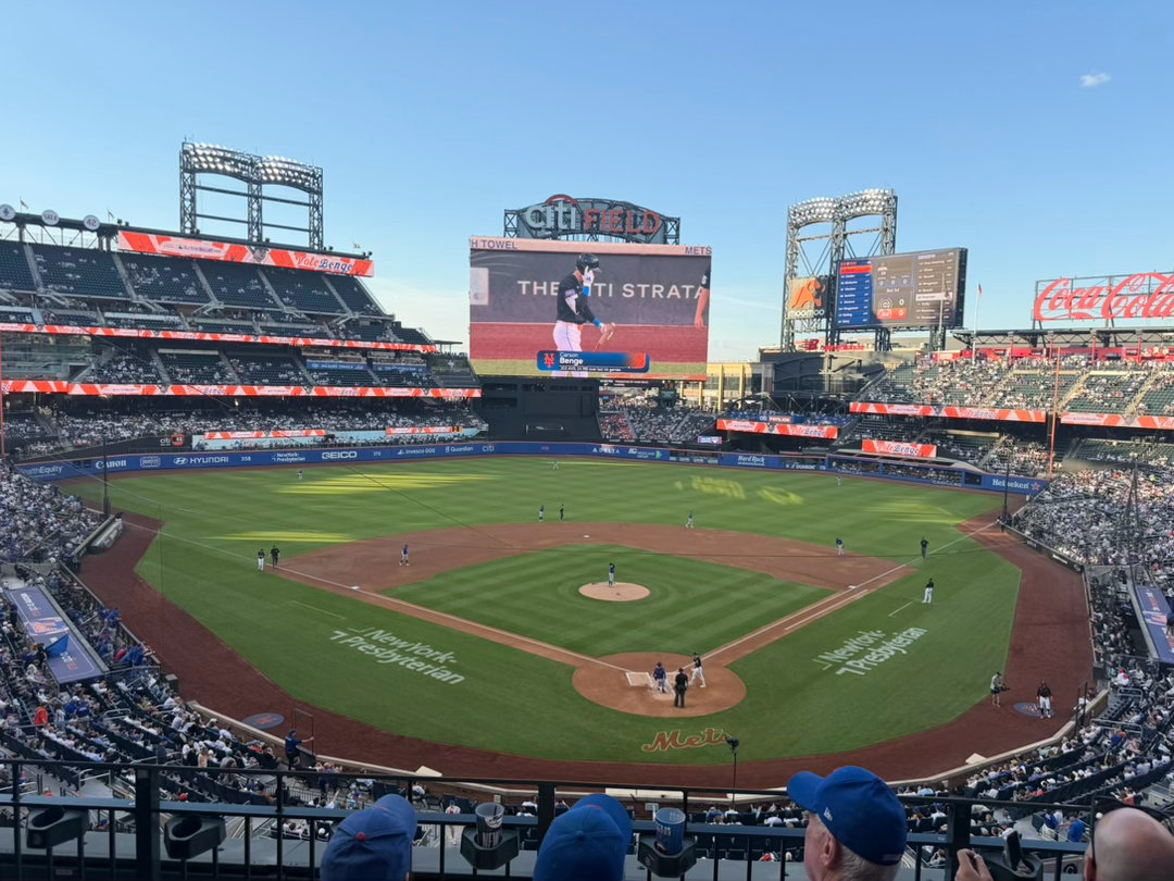 MLB 美职棒 纽约大都会vs芝加哥小熊好了，这次篮球，足球，棒球都看过了冷知识