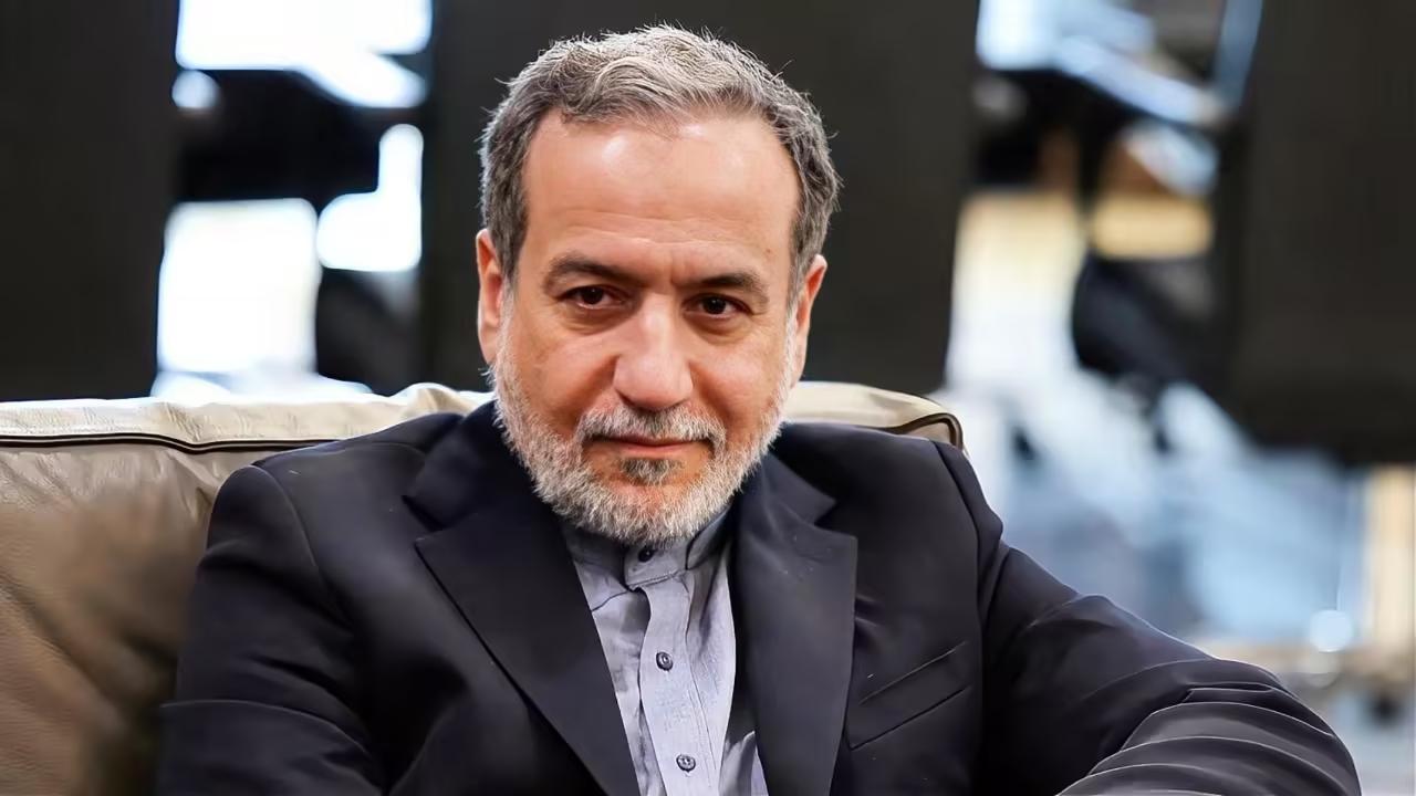 万万没想到，霍尔木兹海峡将开放通航。
随着美伊4月10日谈判节点越来越近，之前的