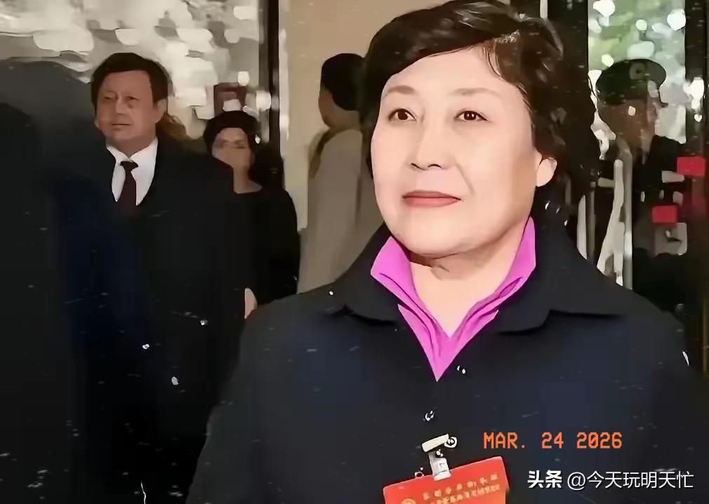 我觉得郭凤莲的看法，其实一点都不脱离咱们国家养老的现实情况，反而能看出来她是真的