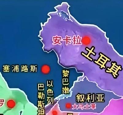 快讯！快讯！黎巴嫩真主党武装咬住以色列不放松。
当地时间7日凌晨，以色列军队与黎