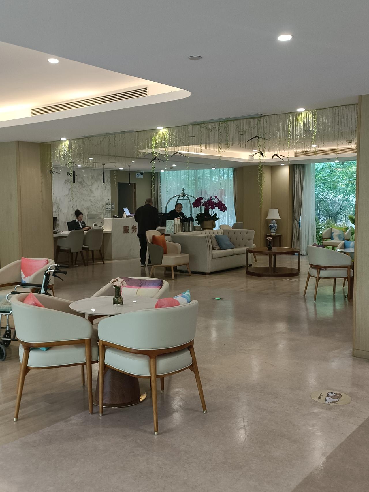 今年春天最想实现的心愿 今年春天，我的心愿就像春风一样温柔又实在。我希望家人都健