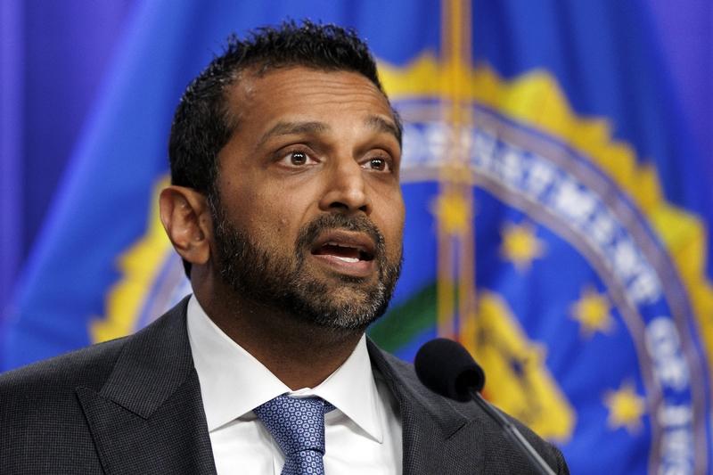 FBI局长要到访FSB？美国中期选举前，美俄两国情报机构为何动作如此敏感？

据