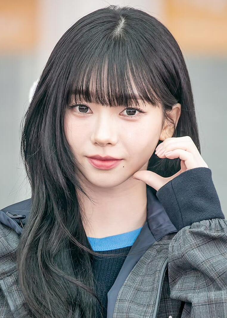 这才是现实里看到的柳智敏 