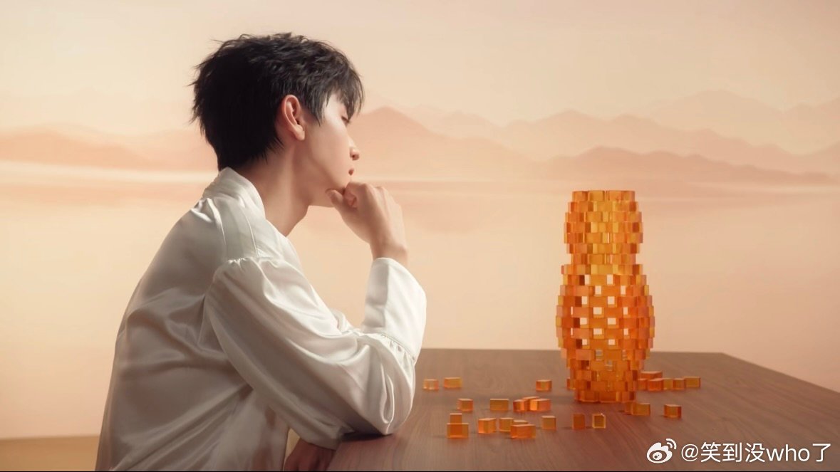王俊凯说时光从不会辜负认真的人 王俊凯真的诠释了什么叫“时光不负有心人”。守住本
