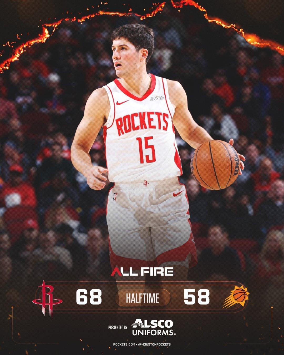 阿杜半场21分4板5助首节5中1，第二节8中7，17分3助这是来火箭以来最佳一节