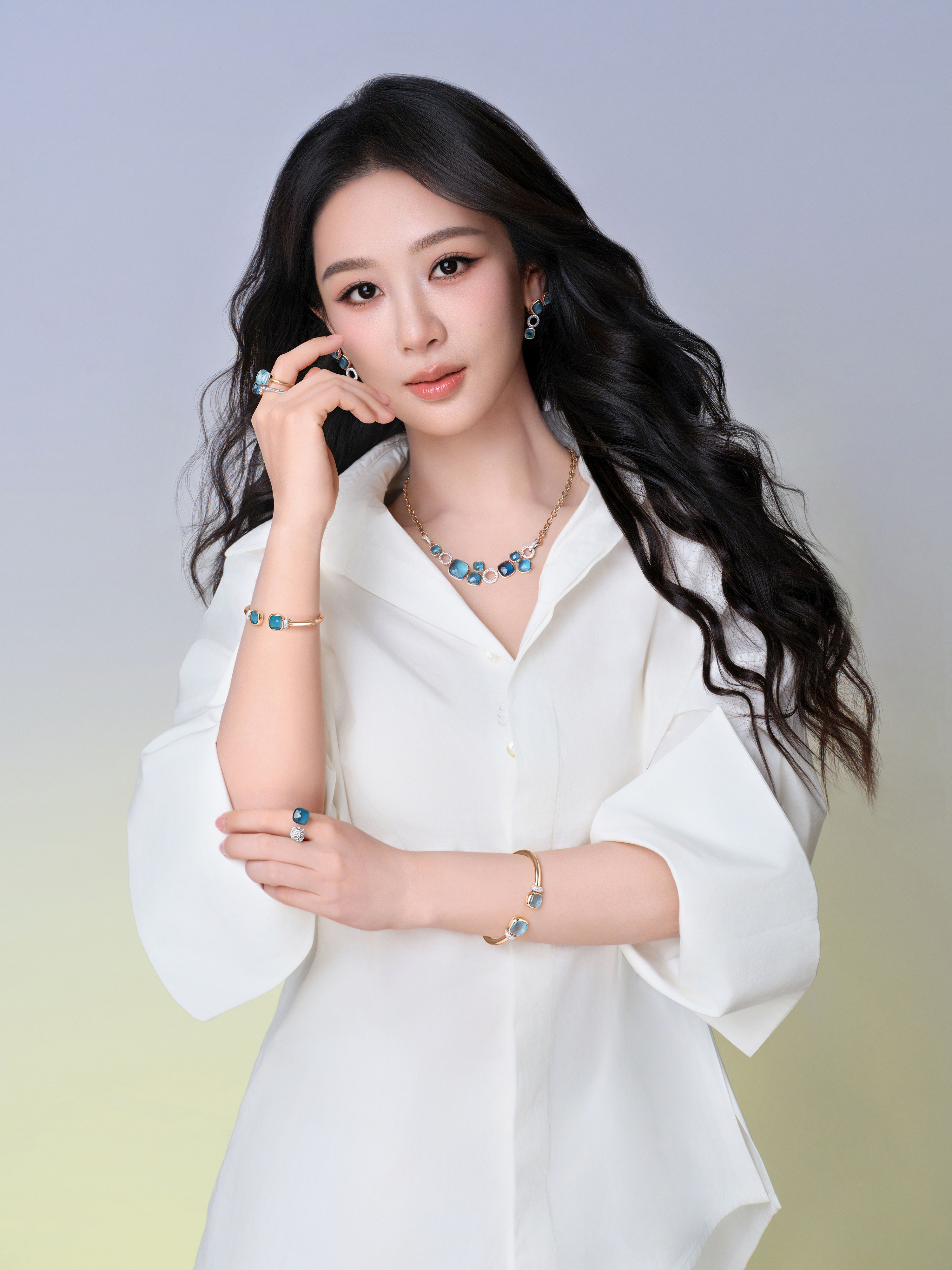 宝曼兰朵全球品牌代言人杨紫 高珠配美人全球品牌代言人q版手绘2ppomellat