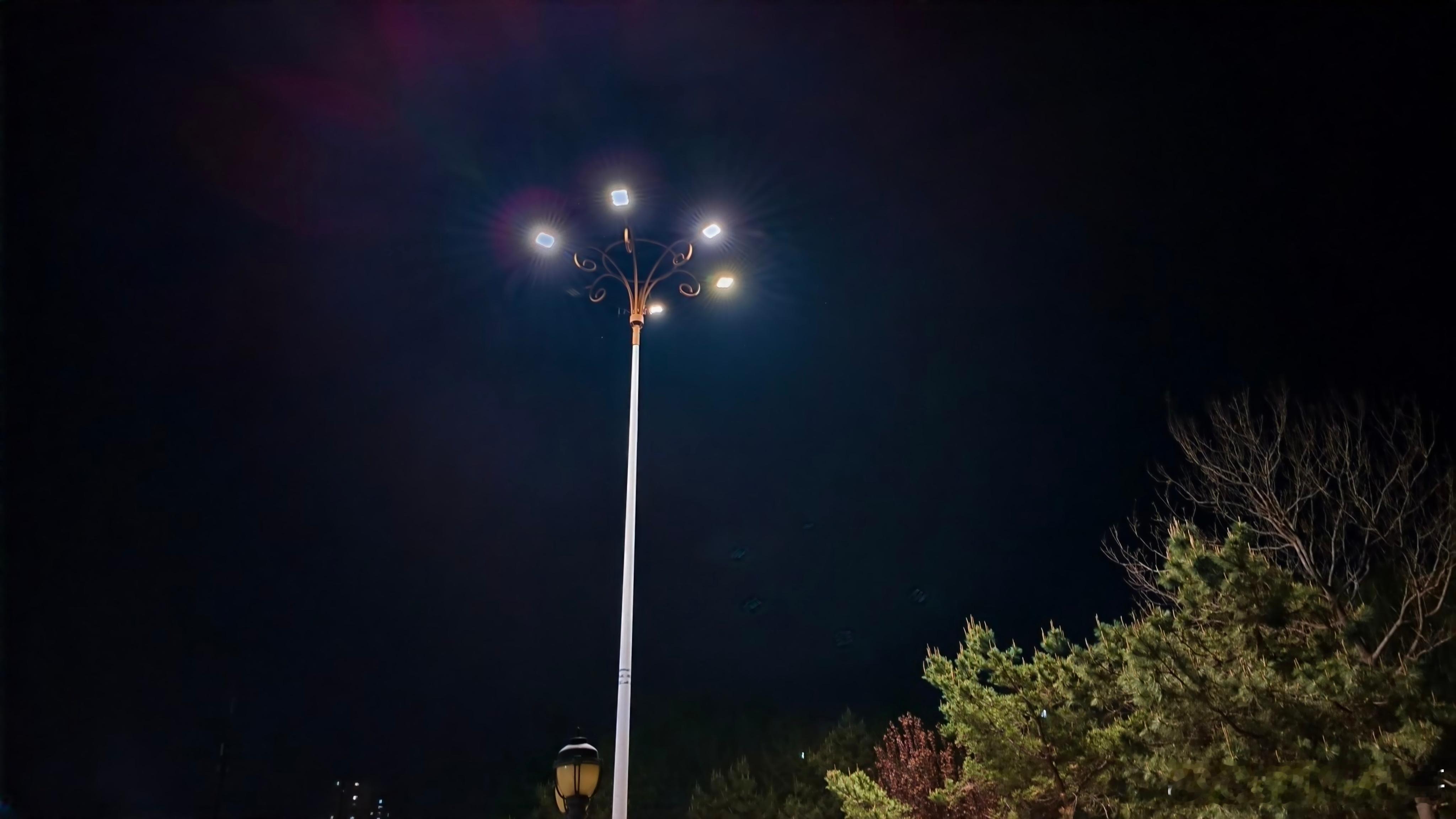 iQOO Z11非常建议大家去尝试一下 AI 消除中的反光消除，这个功能真的太好