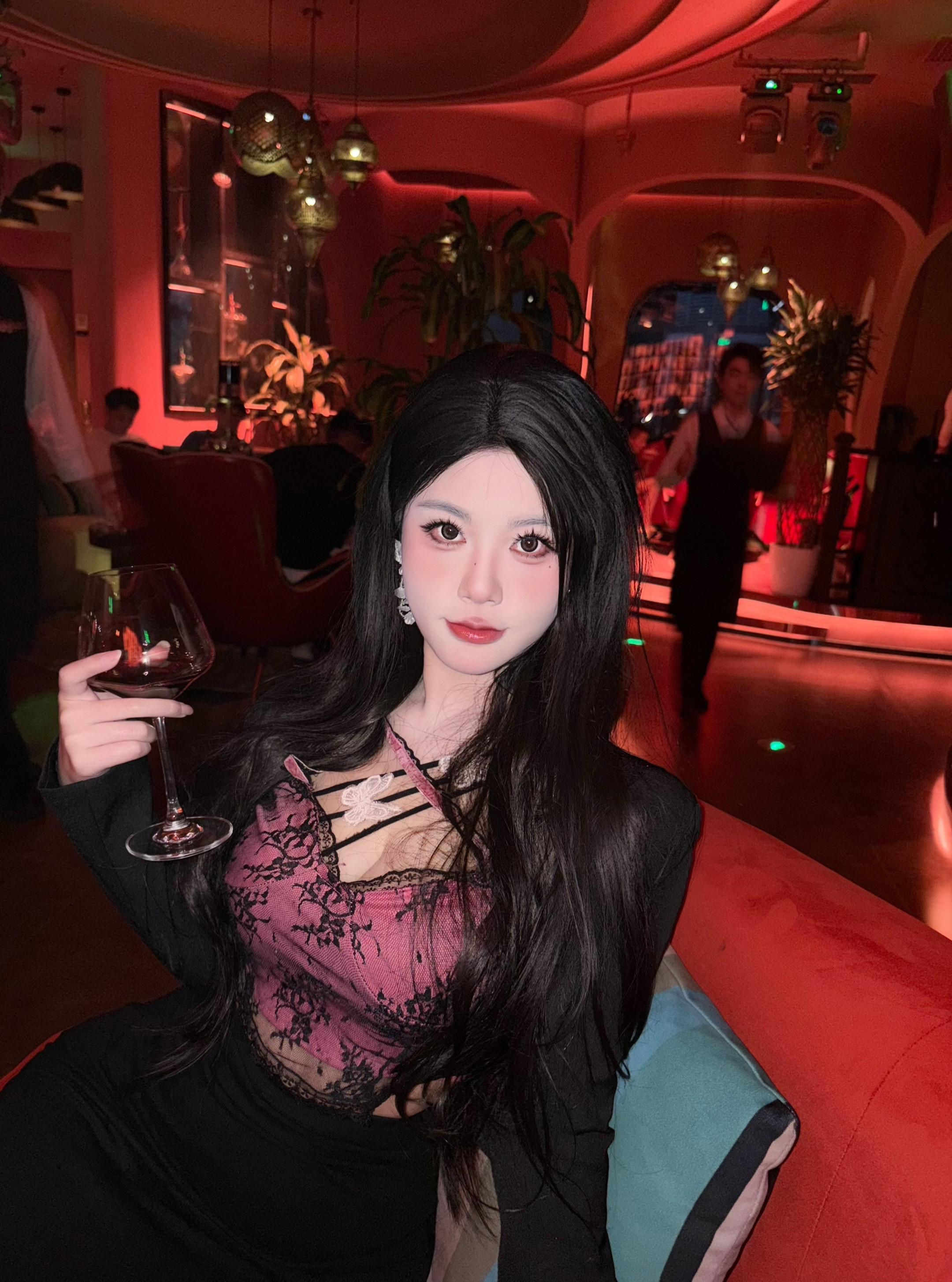 我要你的噩梦和椿梦都是我的脸。
