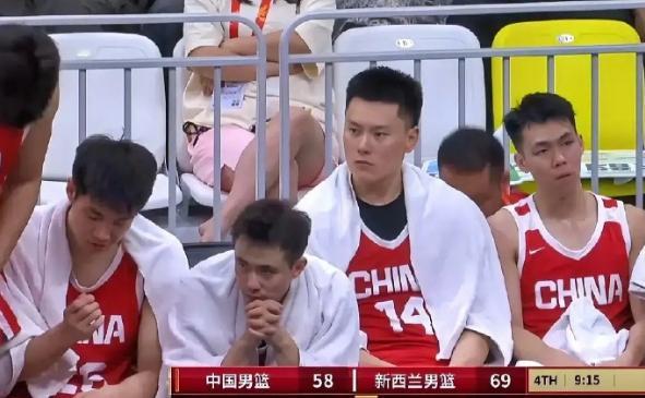 中国男篮主帅回应不敌新西兰 中国男篮热身赛77-84不敌新西兰，中国男篮球员数据