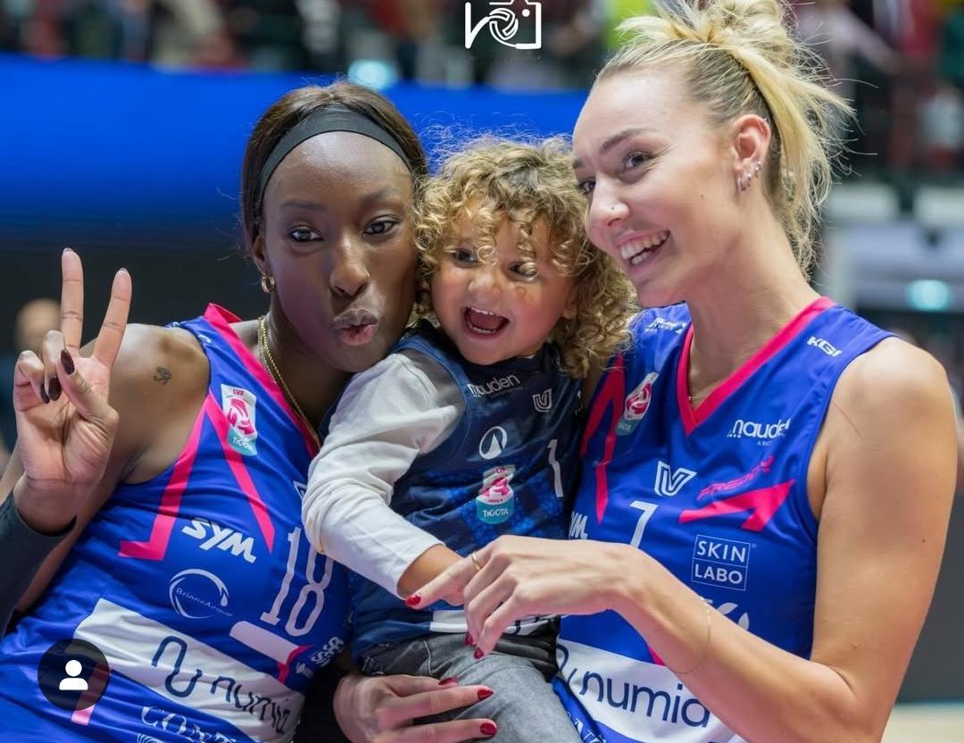 皮特里尼在接受采访时说，在她受伤后到重返赛场的过程中，米兰队长埃格努对她的鼓励和