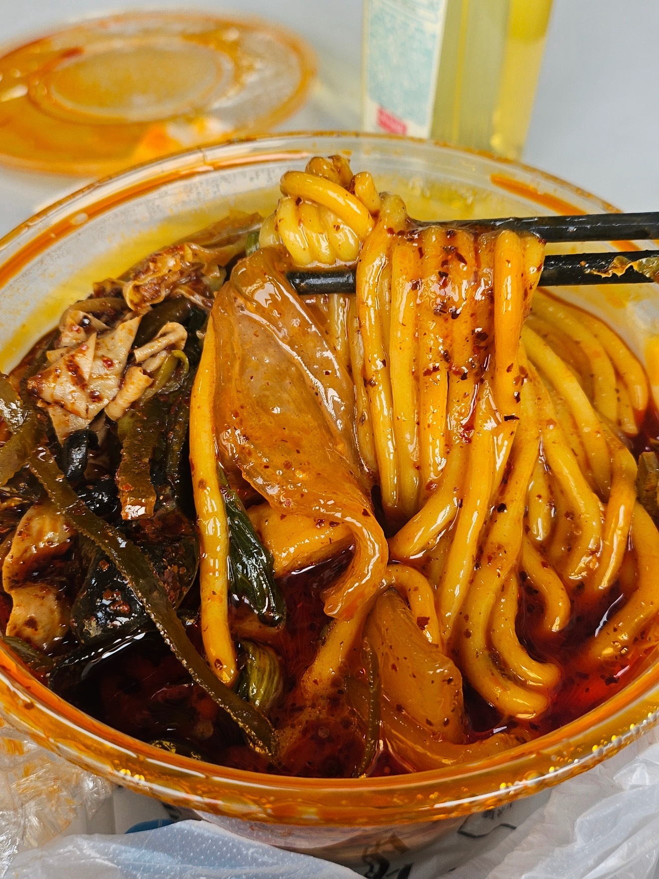 刘文祥致歉，我在东北都吃不到带丸子的刘文祥，我在别的地方都不吃刘文祥，完美错过了