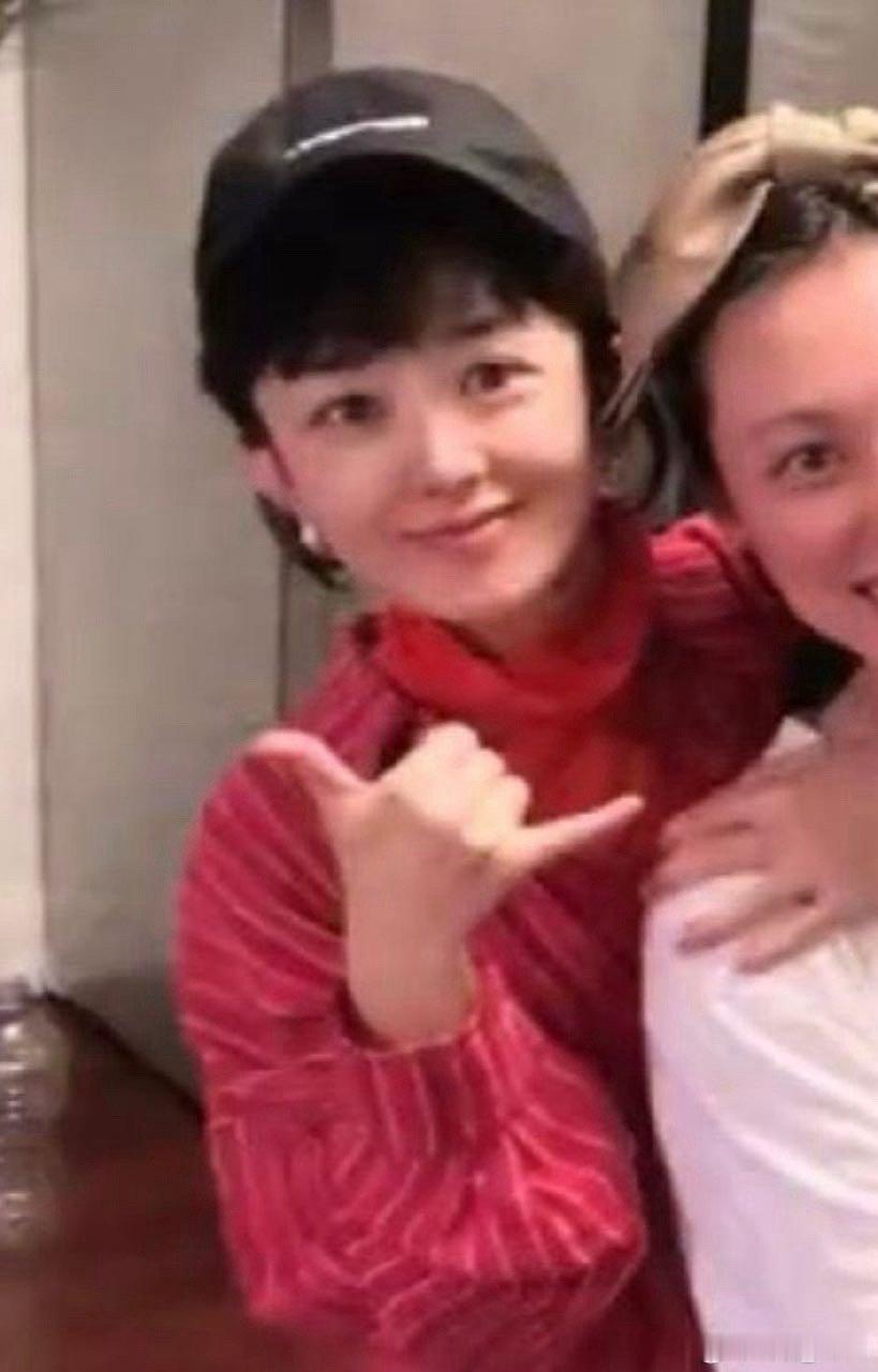 这是谢娜还是赵丽颖啊 