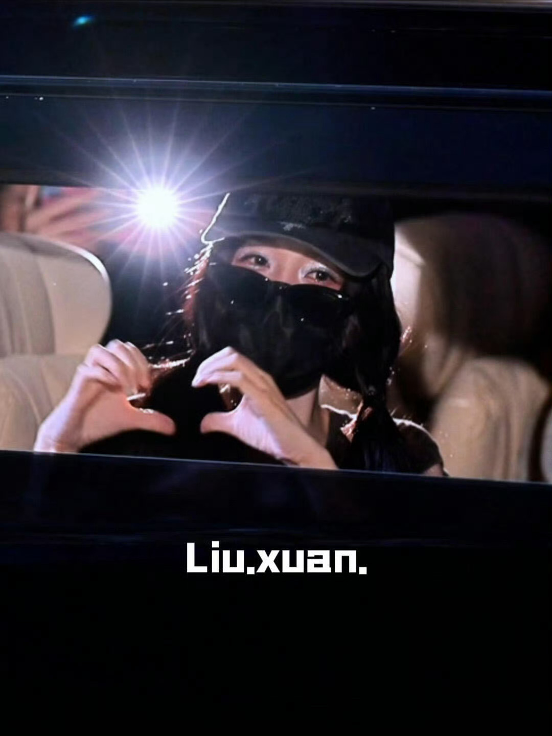 孩子昨天是💙💙🫧今天是🩷🩷🫧真的很美啊家人们😭😭！！ 