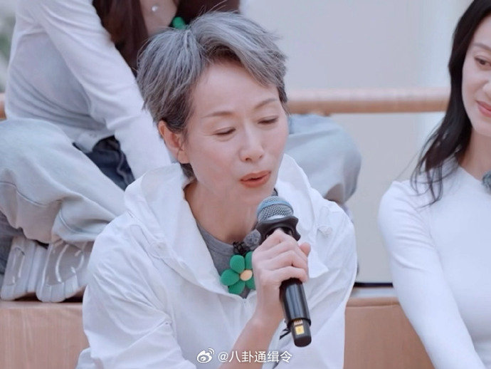 叶童[超话]邓萃雯[超话]叶童邓萃雯浪姐6话疗大师乘风2025叶童邓萃雯，你们的