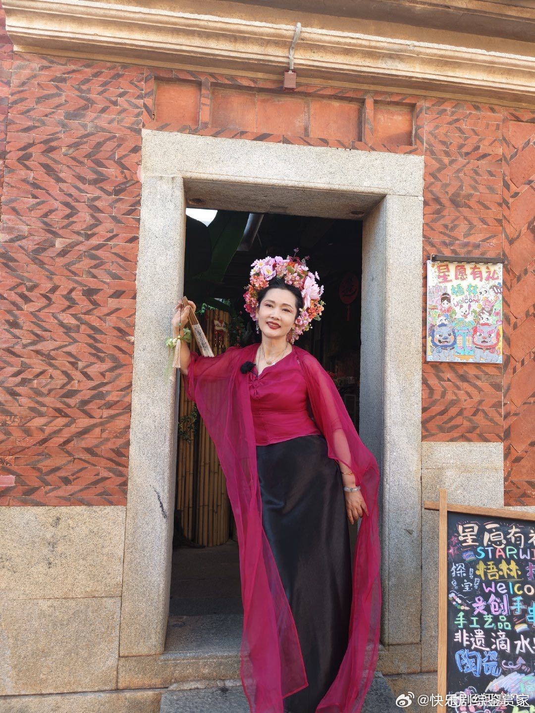 何赛飞和刘晓庆官宣加盟《无限超越班4》担任无限监制啦！预告里两位状态都很在线，何