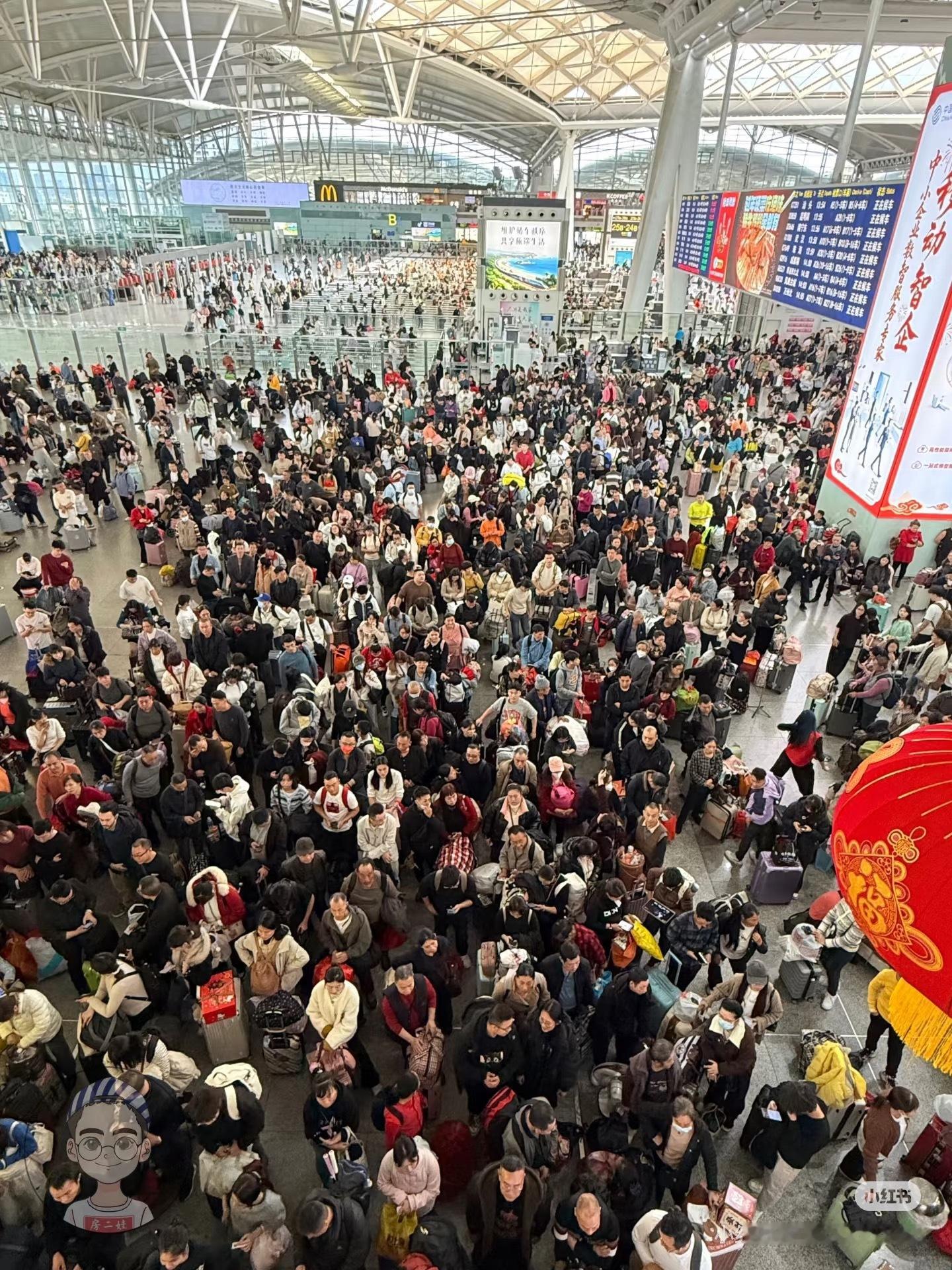 行李箱再重也装不满对家人的牵挂年味是一场五亿人的跨越山海好的行李箱太重要了～我觉