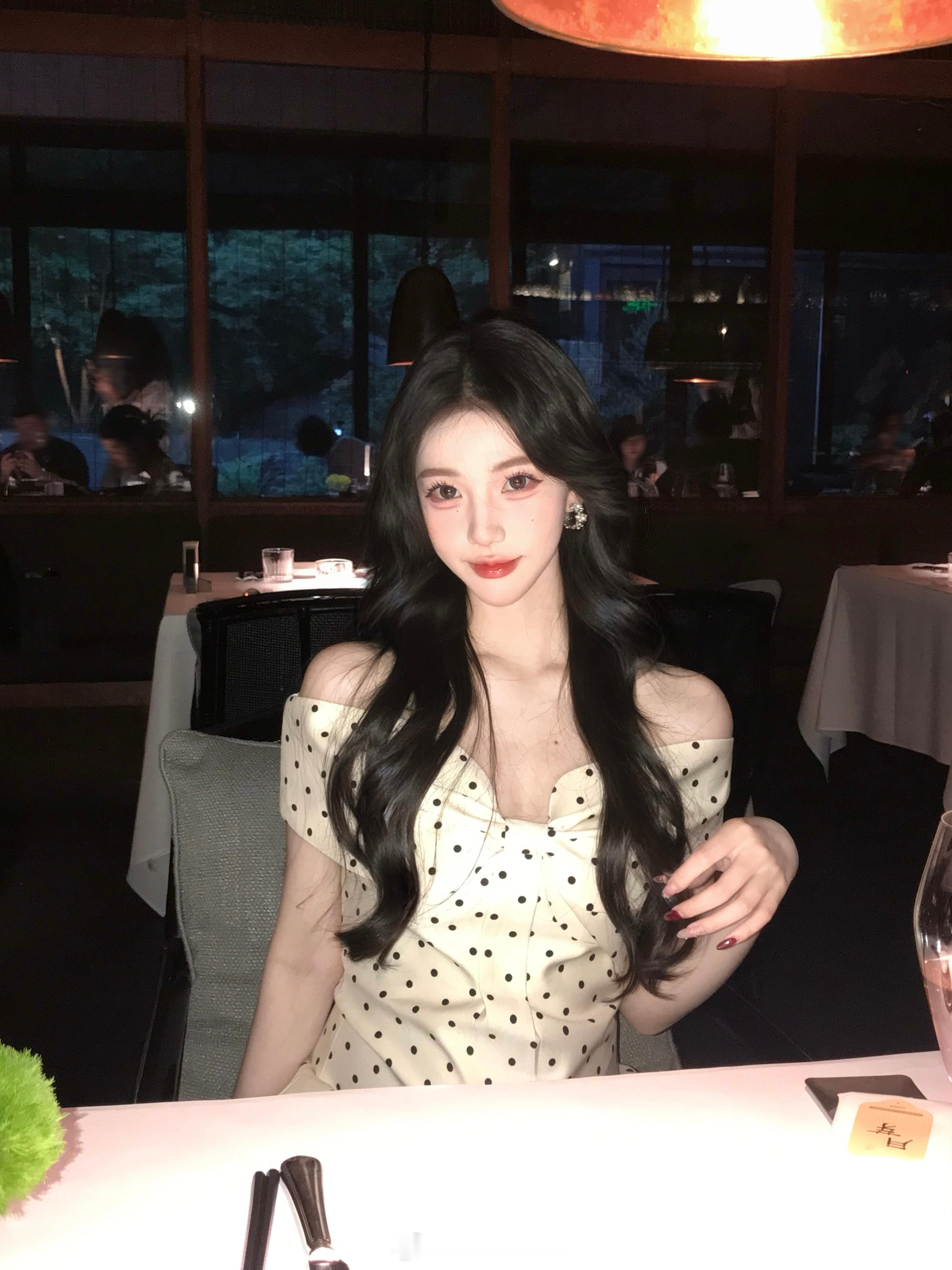 吃🍽️ ​​​