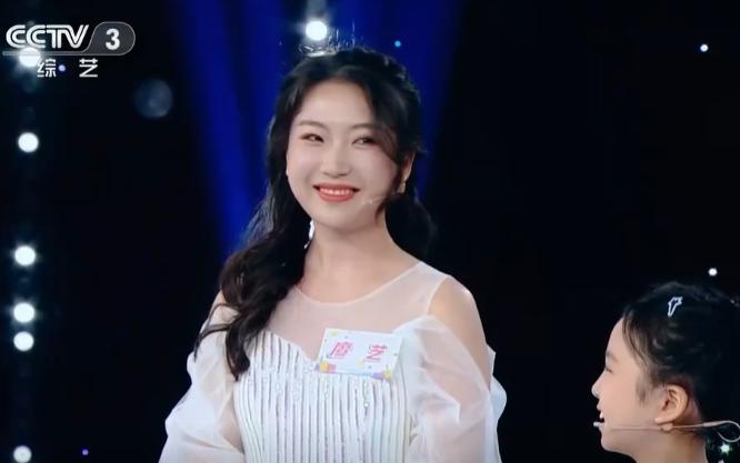 2021年，广东9岁女孩患白血病，母亲竟冷酷地说：“跟我没有任何关系！”没想到，