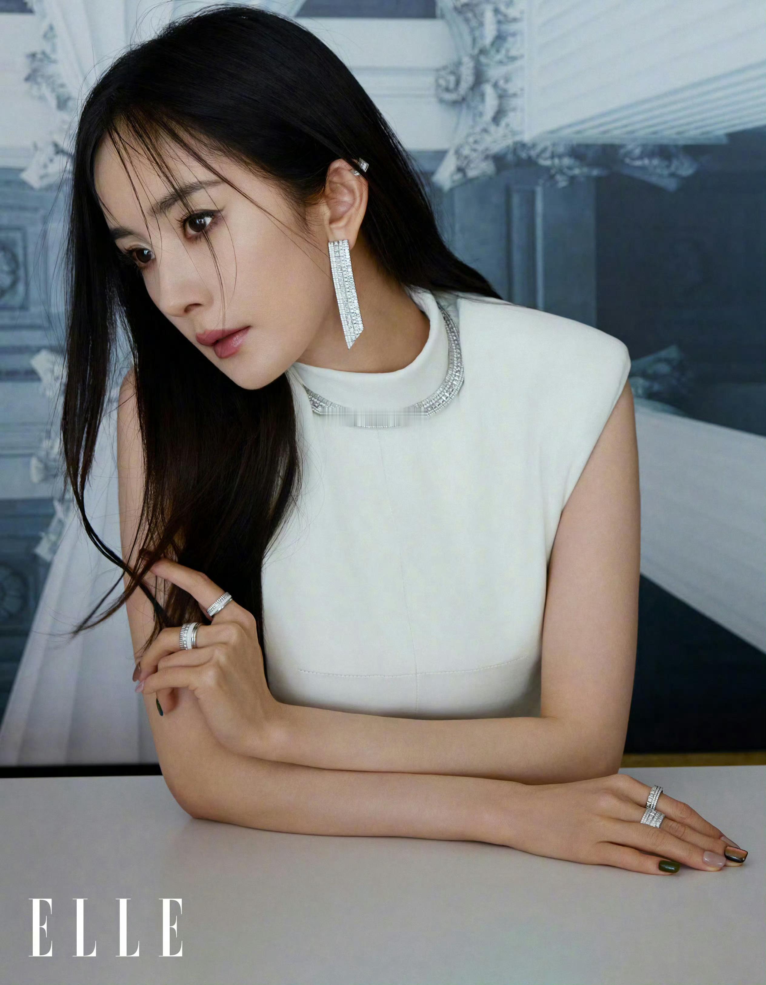 杨幂 ✘ ELLE封面大片 