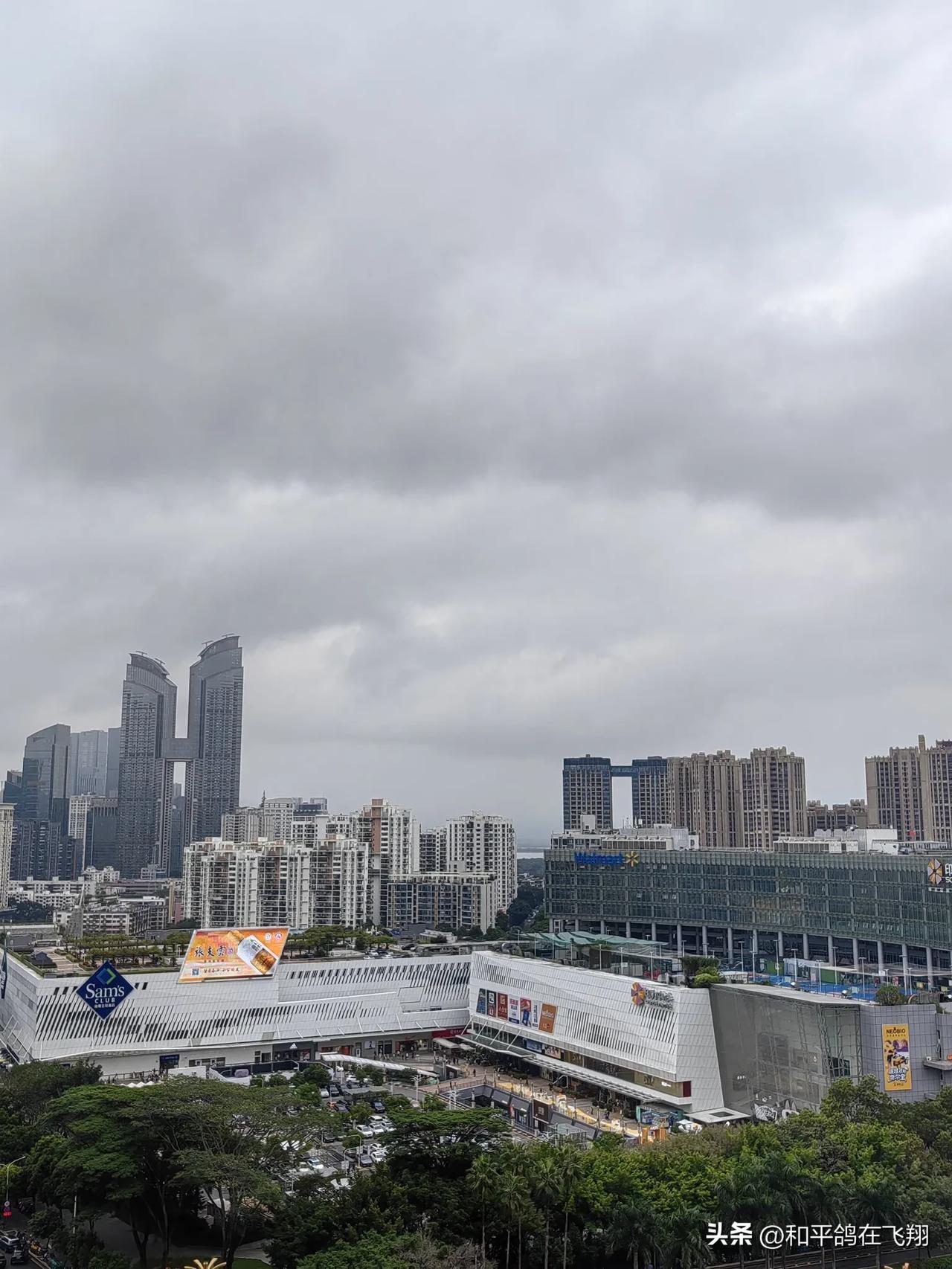 中国股市，今年的牛市已经结束了，明年一月再见！今年剩下的时间就只有玩玩震荡了，也