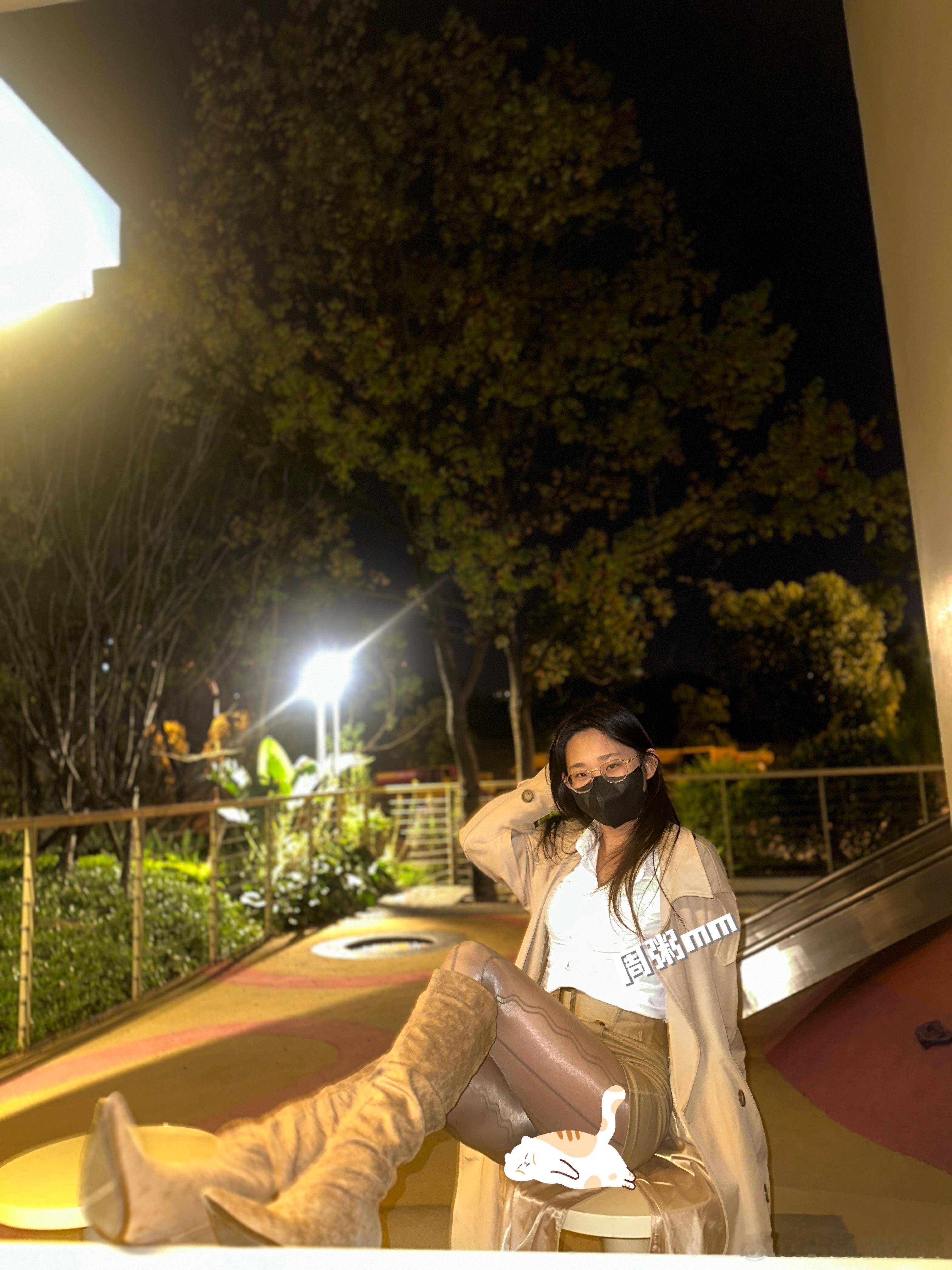 冒个泡 来啦来啦 ​​​