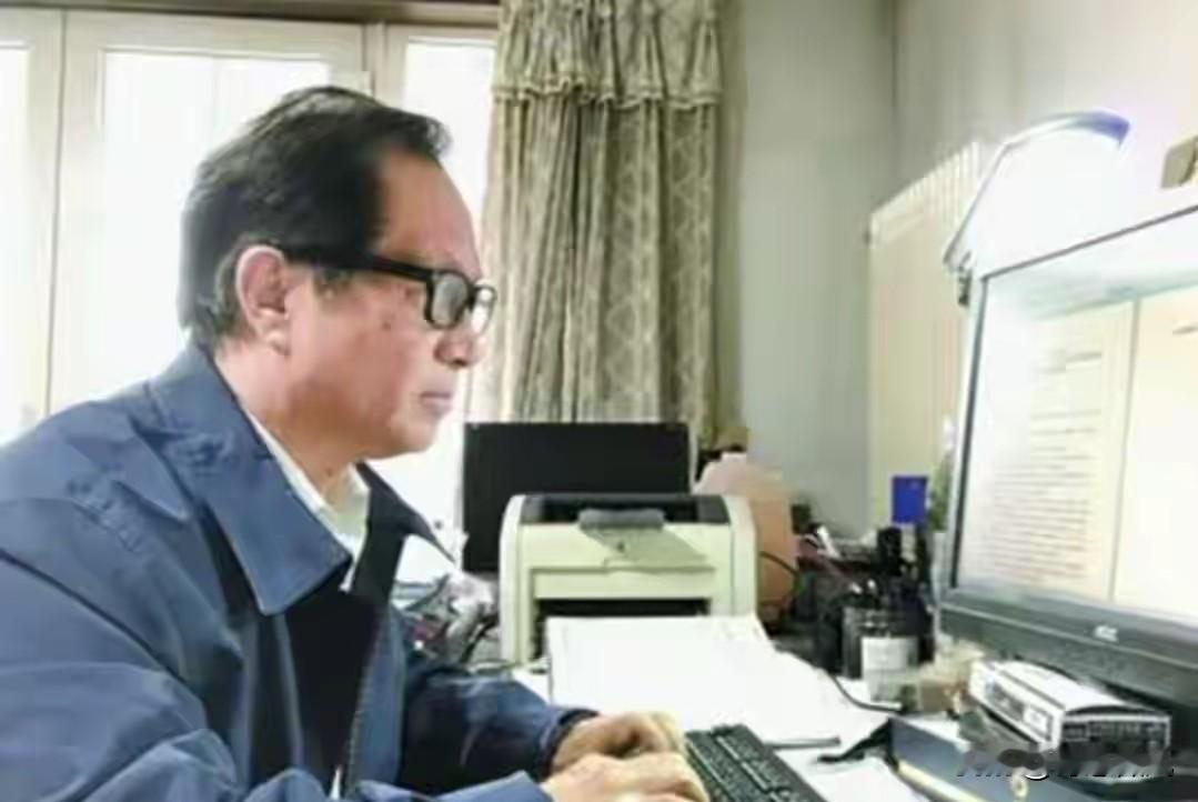 40年前被国家重点推广的五笔输入法，为何如今却没什么人使用了？
 
在上世纪八十