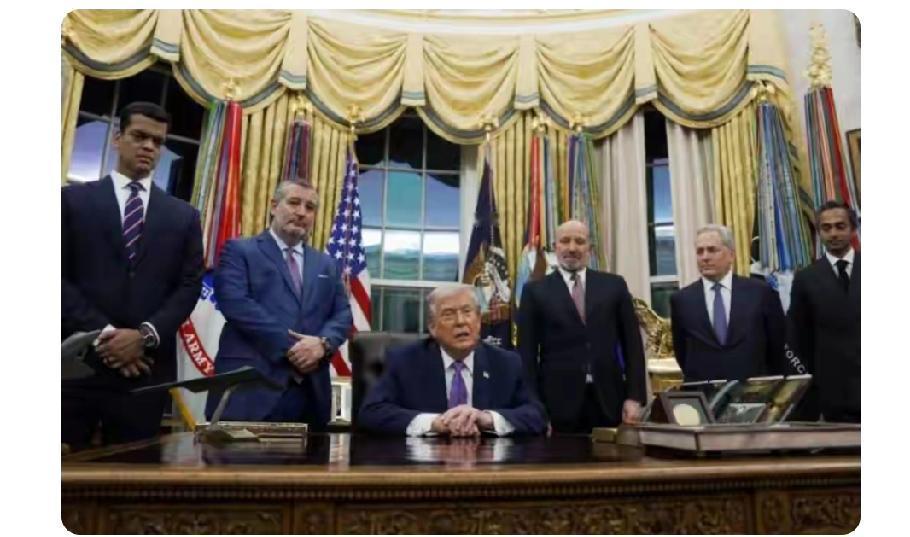 这事儿真挺有意思。2025年美国高官这一“说漏嘴”，直接把老底都掀出来了。特朗普