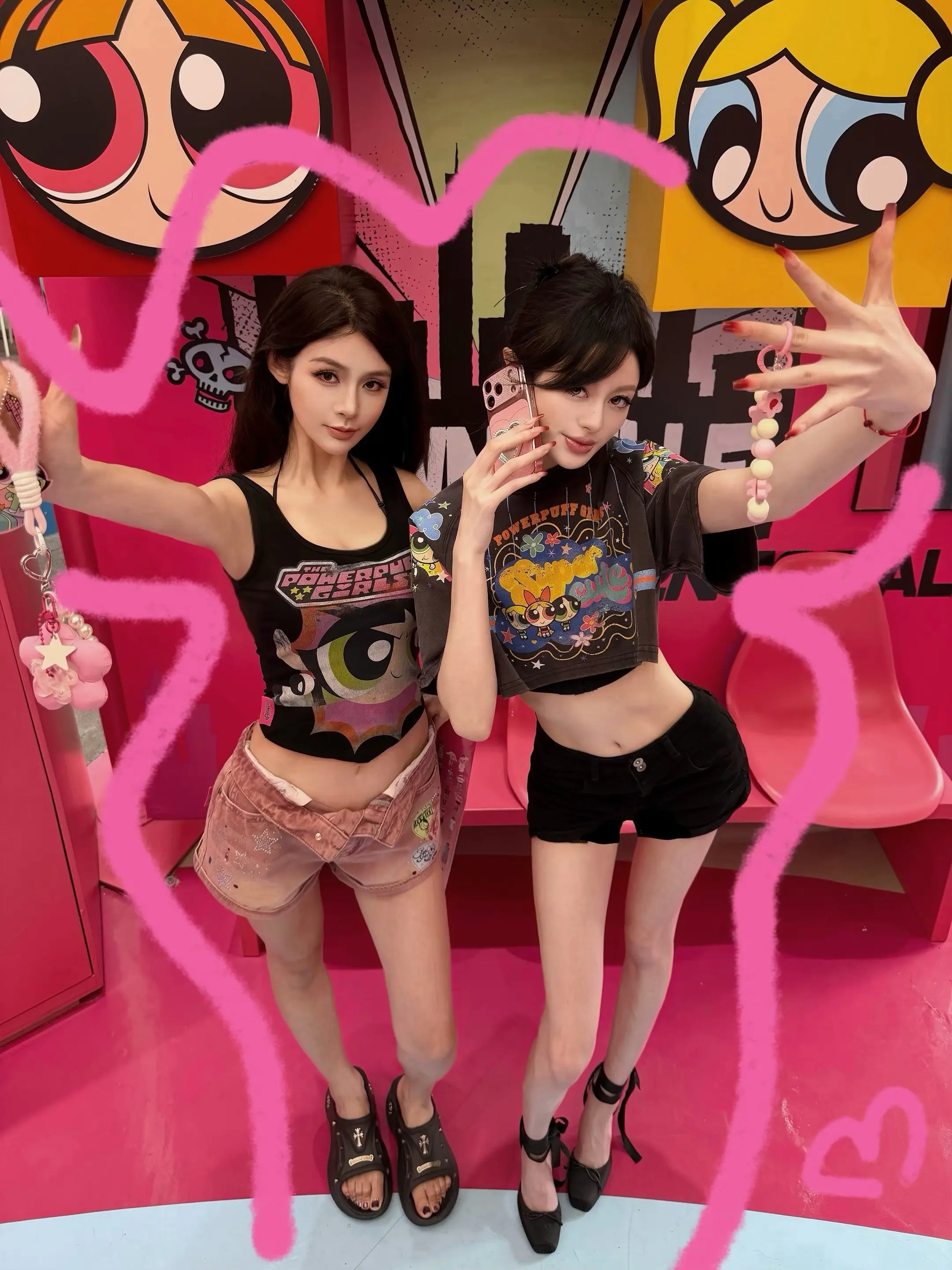 快来加入飞天小女警。