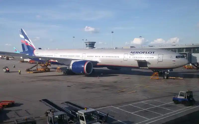 中国飞机被扣在俄罗斯！公开资料显示，目前至少有27架中国商用飞机，滞留在俄罗斯，