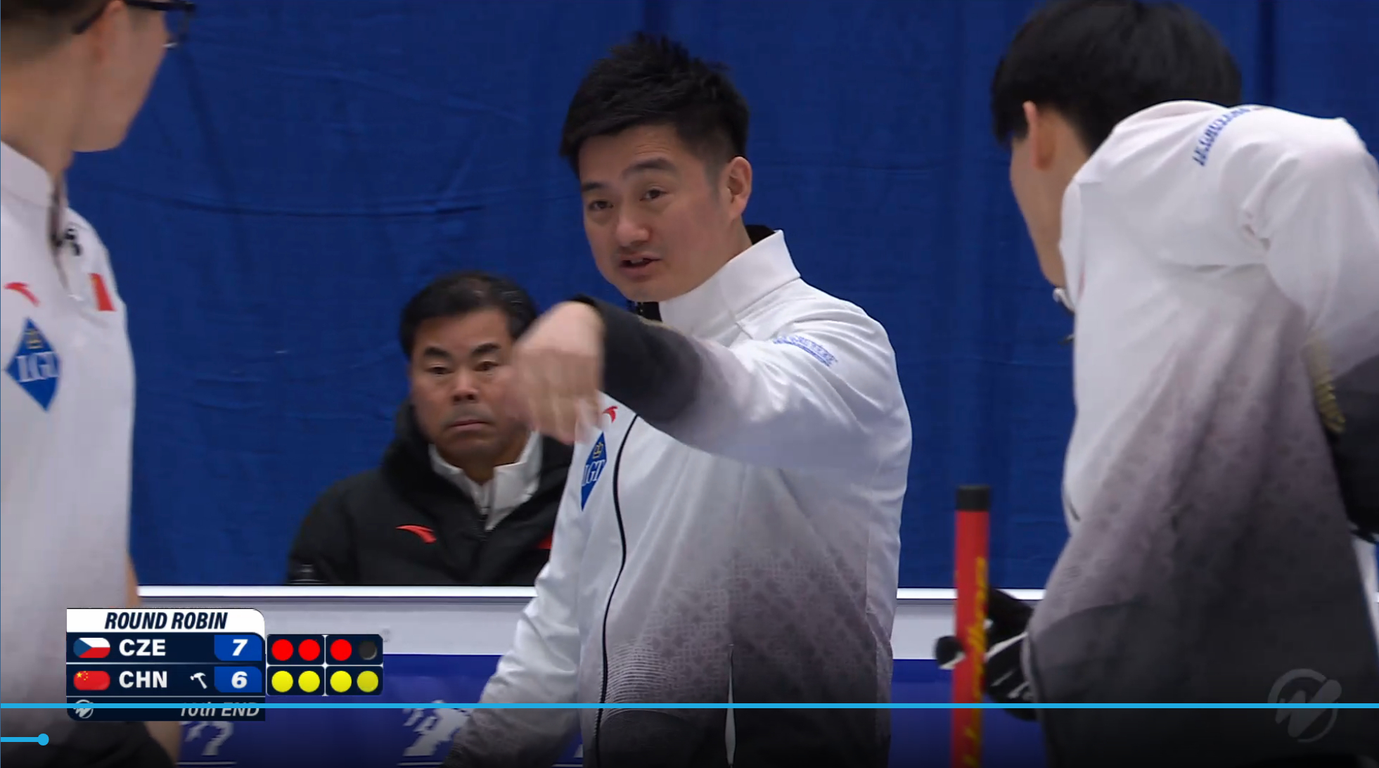 你明是替补是教练 