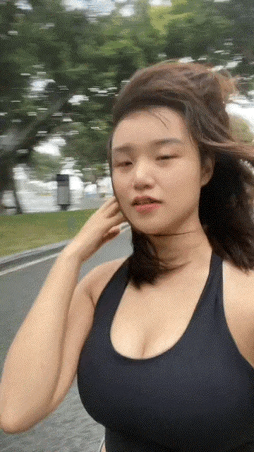 图一：发型，对女孩子颜值的影响有多大？
图二：国外的妹子，都喜欢富有挑战的运动。