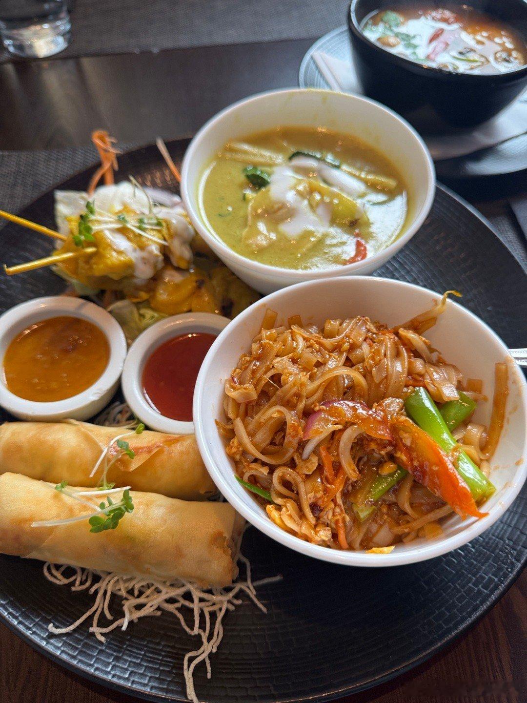 月底准备去泰国自驾游，有没有泰国的朋友哇[喵喵] ​​​