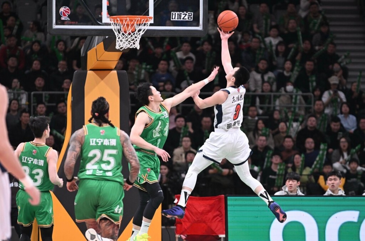 胡明轩广东男篮vs深圳男篮 🏀CBA联赛25-26赛季常规赛第13轮⛹️   