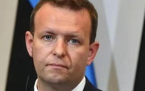 就问中国怕不怕？强大的爱沙尼亚向中国发出最后通牒，让中国必须在爱沙尼亚和俄罗斯之