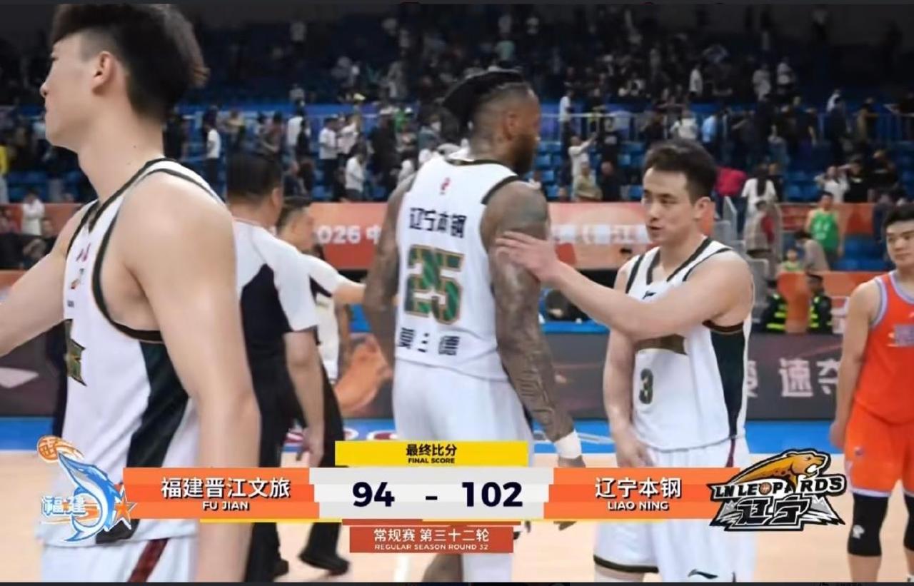 赵继伟最后关键时刻投中三分并造成对方三分犯规3罚3中连得6分，接着又给姜宇星送上