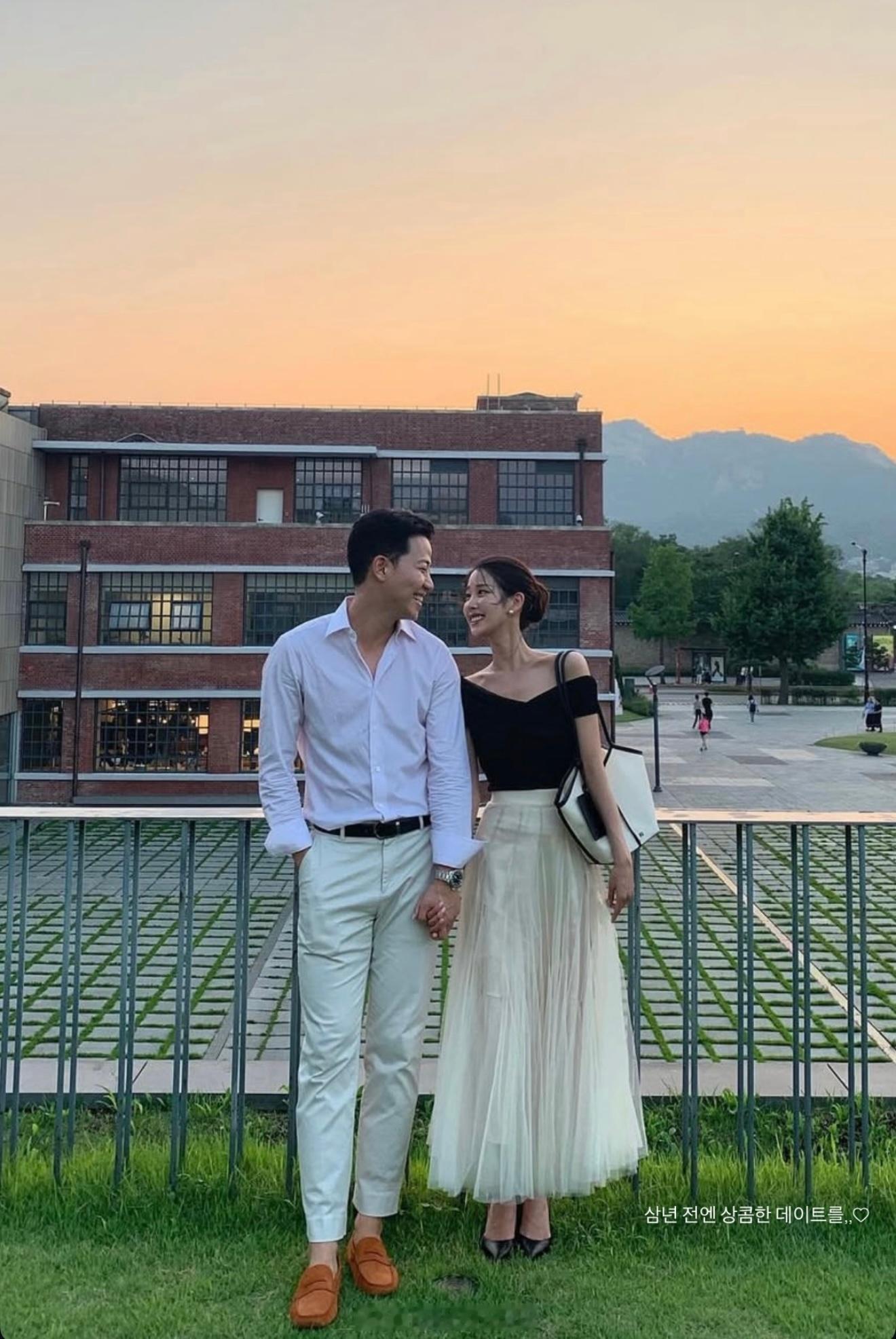 穿搭分享 连续更新第2740天韩国时尚女生日常搭配初七啦韩系穿搭超能新星汇新星v