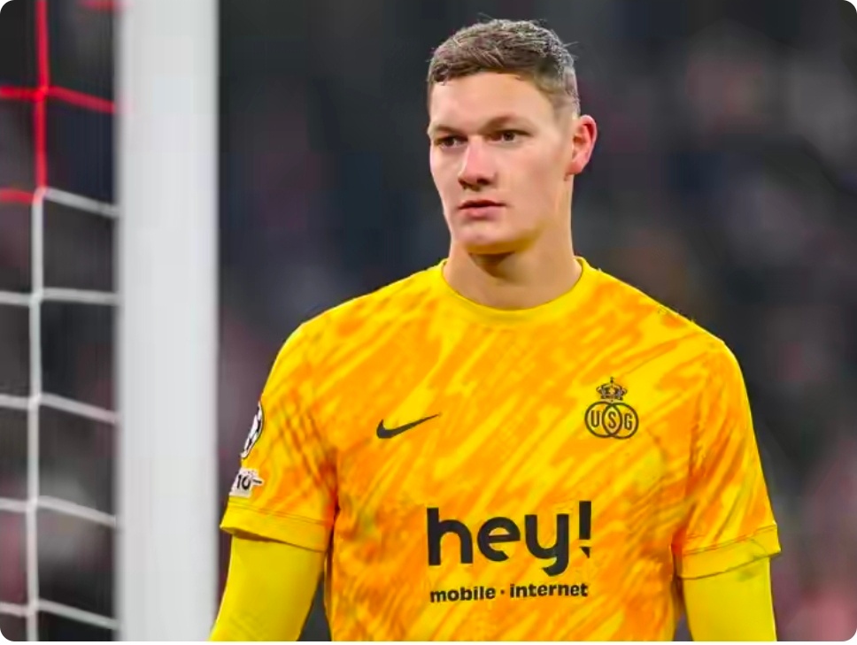 狼队有意比甲冠军队门神据报道，英超狼队已将一名本周初出战欧冠赛事的门将列为若泽-