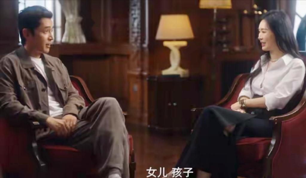 胡歌罕见公开聊二胎儿子，评论区满屏都是 “人生赢家”“凑成完美好字” 的祝福，隔