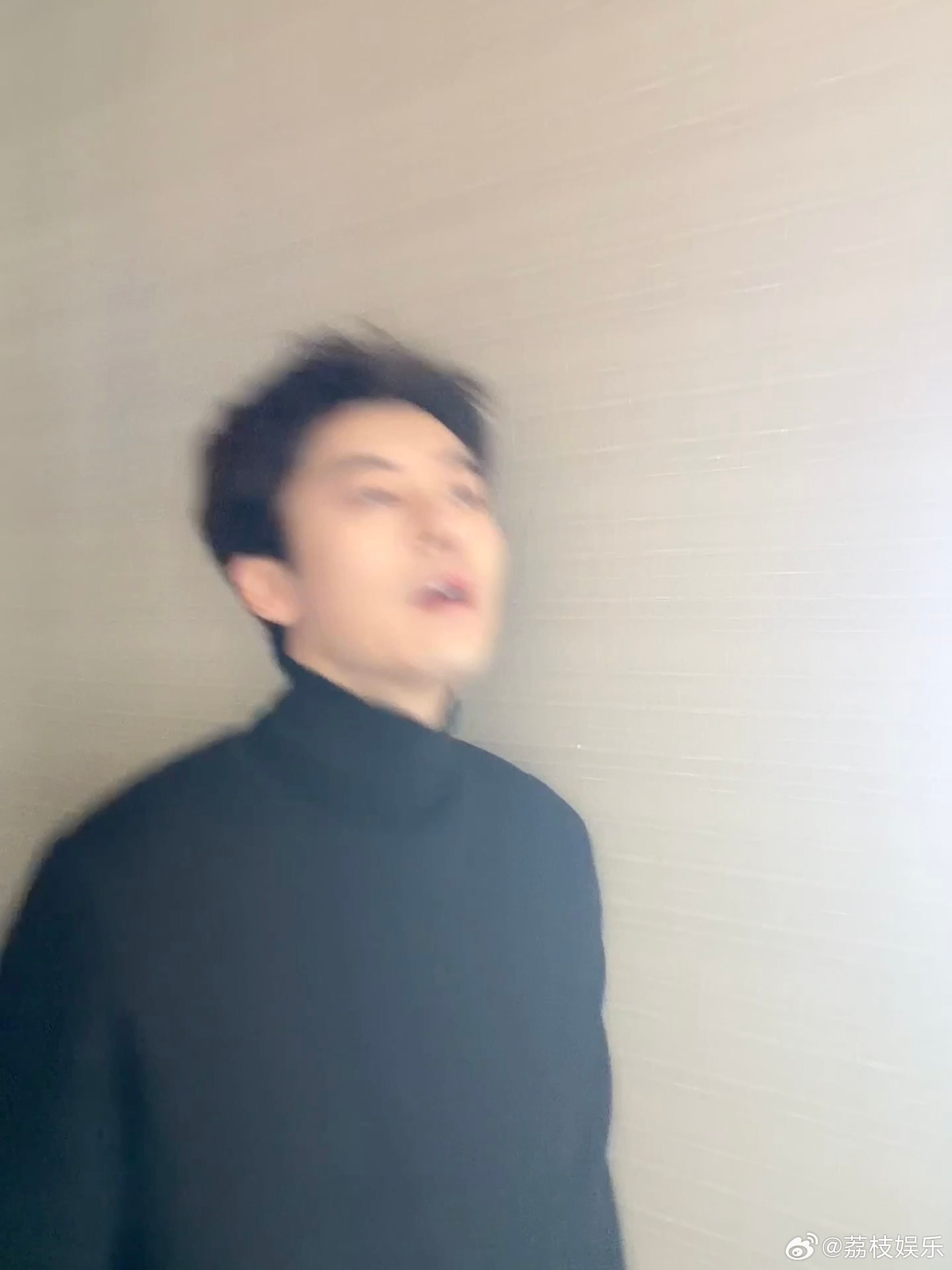 赵志伟被自己演的韩宾气到了 谁懂被韩宾气到原地爆炸的心情！打着爱情旗号，实则满脑