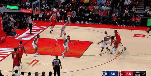 心态调整得不错……
火箭球员今天打得很有耐心，处理球方面比前几场明显合理了不少！