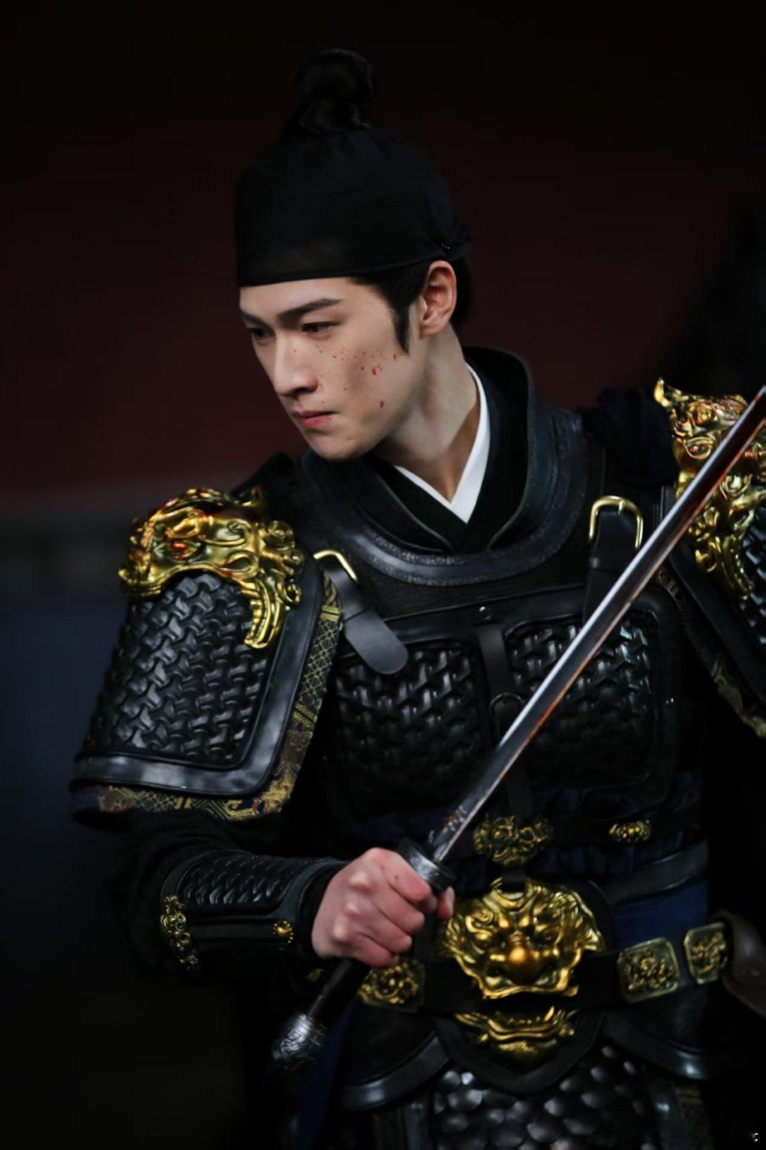 李昀锐VS李昀锐VS李昀锐李昀锐一步一步到一部一部李昀锐从青涩到从容，每个角色都