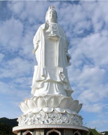 诸事骤然受阻，难以为继时，多半是天意劝止，实则是上天在护佑，需静心参悟，回望过往